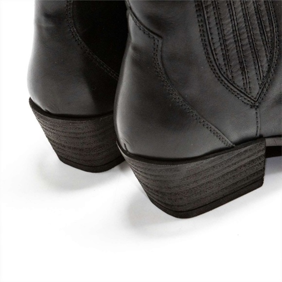 Pikolinos Vergel Western Ankle Boot (size 38) - Picture 6 of 9